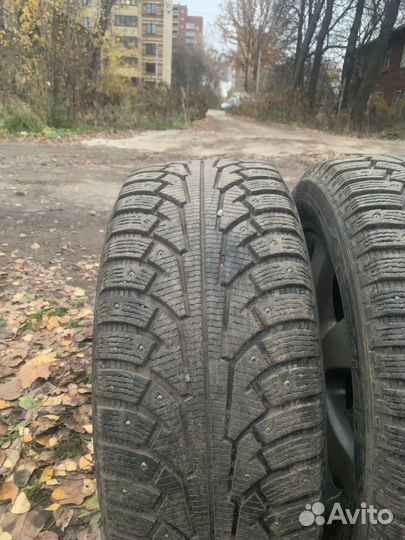 Nokian Tyres Hakkapeliitta 5 235/65 R17