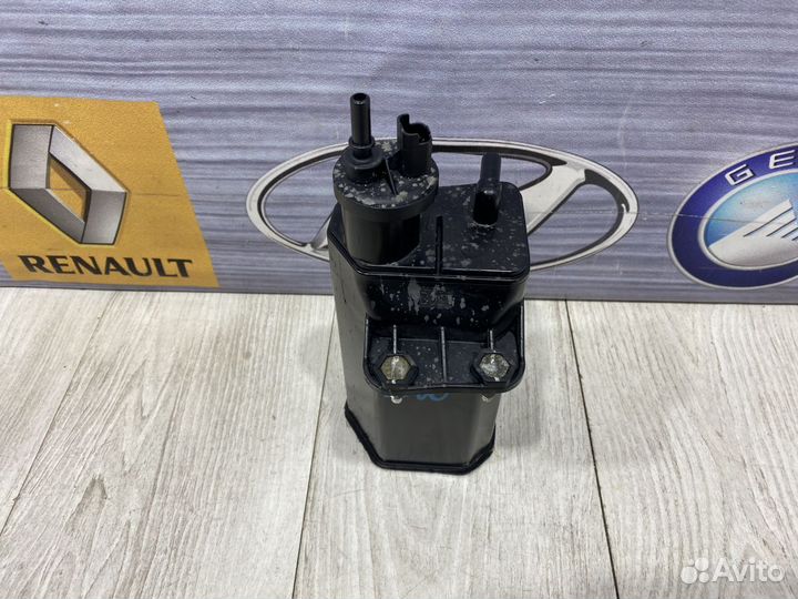 Абсорбер Адсорбер топливных паров Renault duster