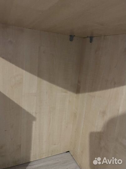 Рабочий стол угловой