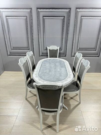 Столы и стулья новые/кухонный компект
