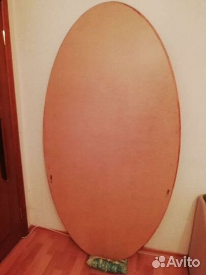 Зеркало настенное в раме