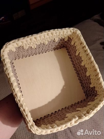 Корзина с деревянным донышком