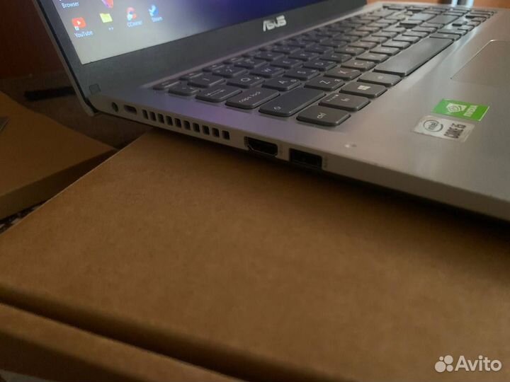 Ноутбук asus vivobook