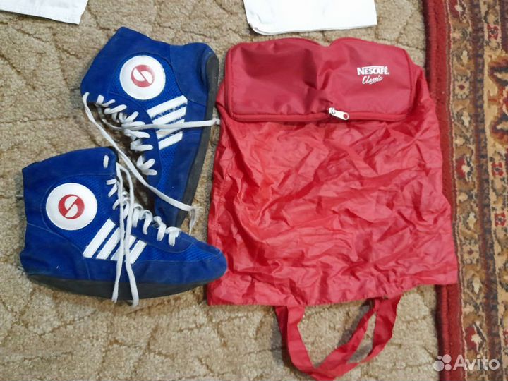 Детский спортивный костюм и борцовки 36 размер