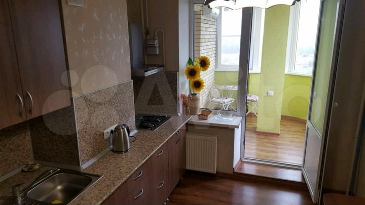 2-к. квартира, 70 м², 6/10 эт.