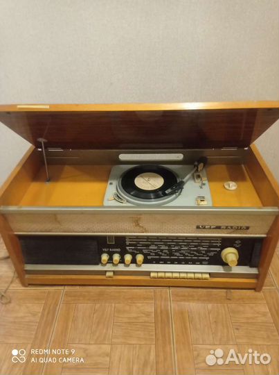 Ламповая радиола VEF radio