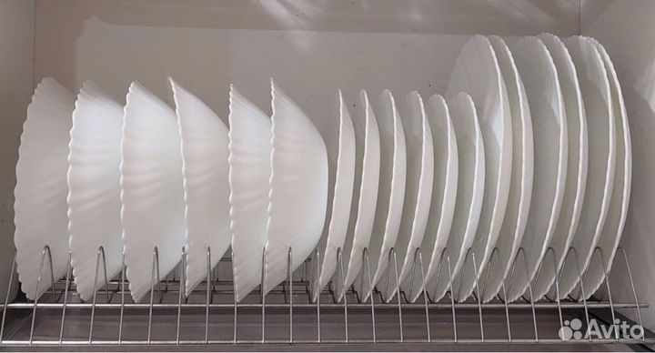 Набор столовой посуды 19 тарелок новый