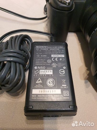 Зеркальный фотоаппарат sony N50