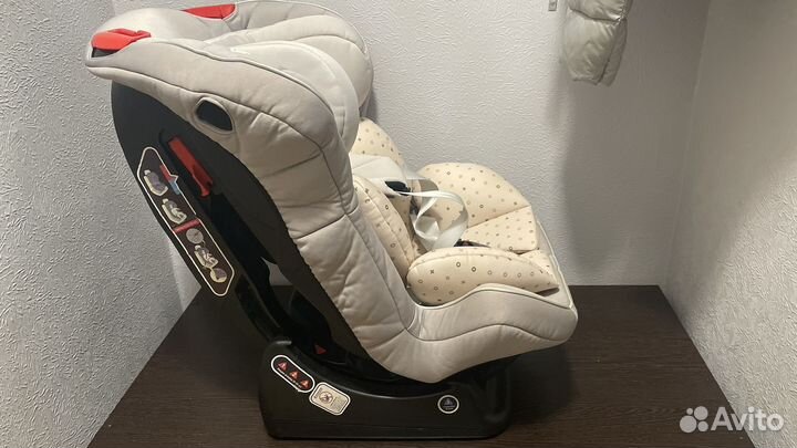 Автокресло happy baby 0-25 кг