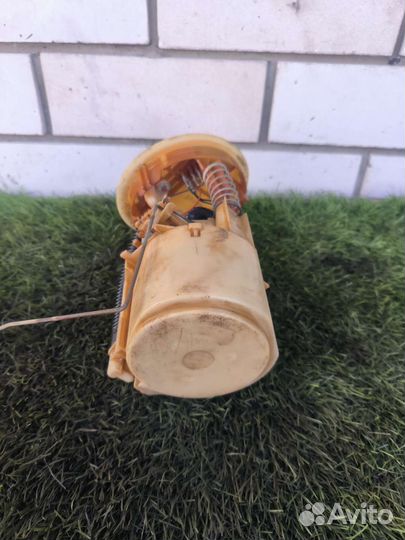 Топливный насос Renault Megane 1