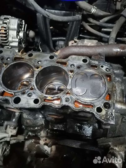 Ремонт двигателя автомобиля