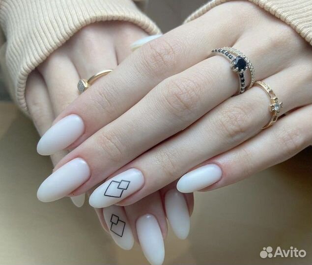 Маникюр, шеллак, гель-лак