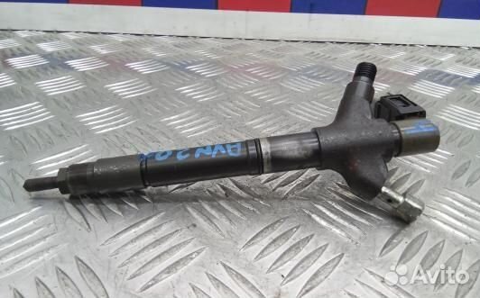 Форсунка дизельная toyota verso AR2 (AVN20AL04)