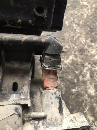 Samand,Peugeot 1.6 коллектор с форсунками