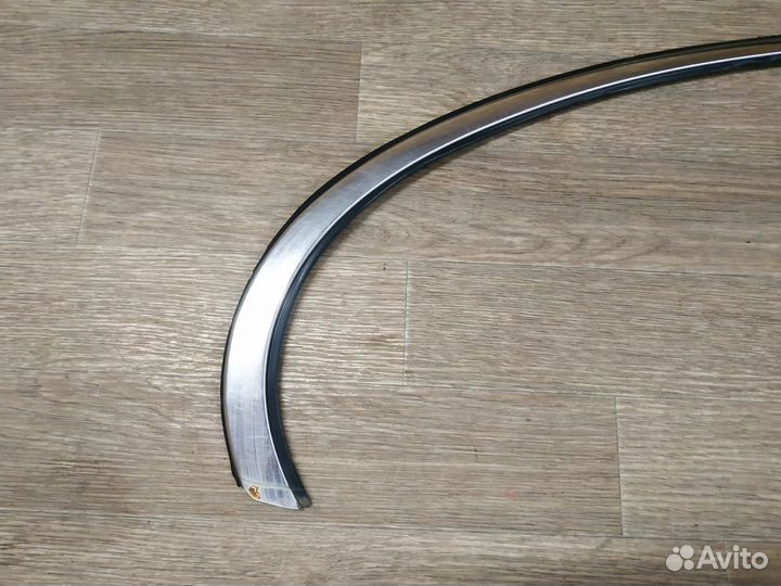 Молдинг крыши задний правый Jaguar S-Type