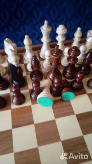 Шахматы инкрустированные в двух комплектах