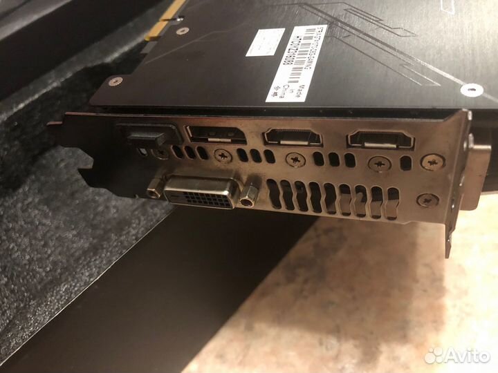 Asus strix GeForce GTX 1070 gaming