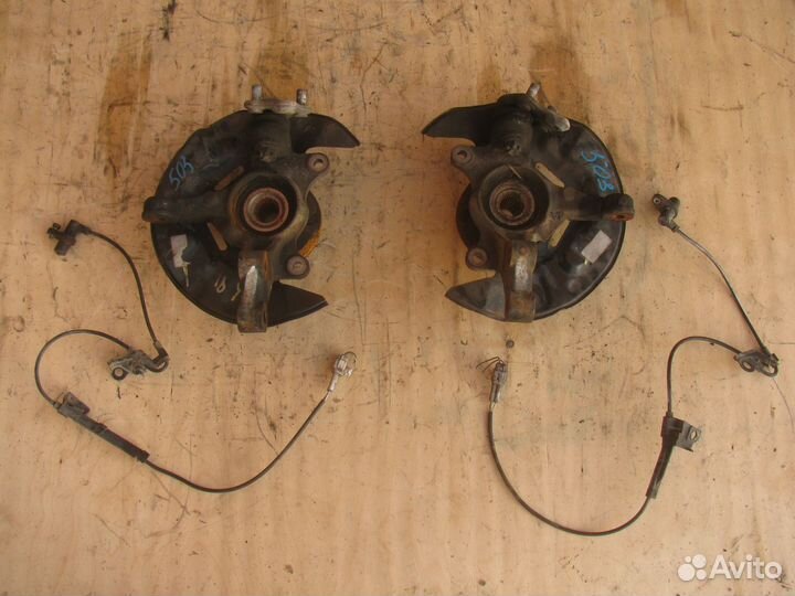 Ступица датчик ABS поворотный кулак Toyota Corolla