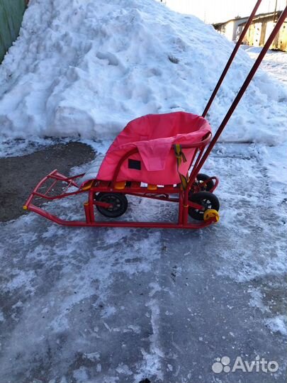 Детские санки с колесами