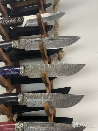 Нож из Дамасской стали