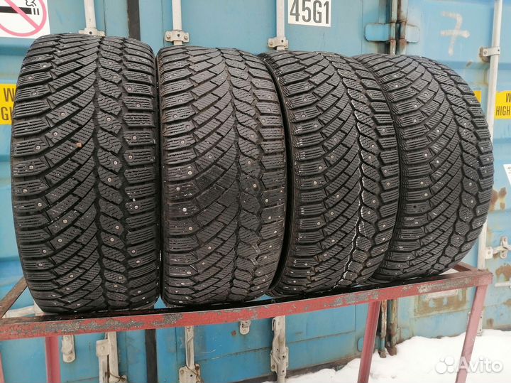 Continental Conti4x4IceContact 275/40 R20 107T
