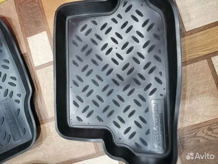 Автомобильные коврики резиновые