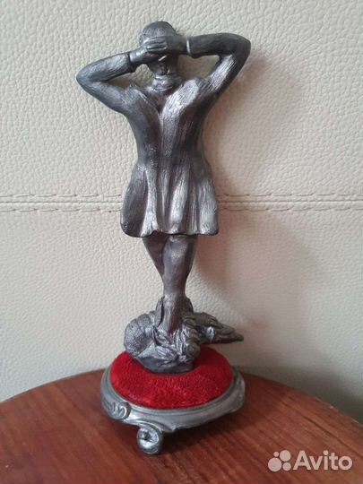 Статуэтка Франция оловянная