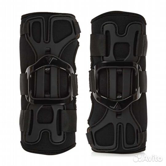 Защита запястий сноубордическая