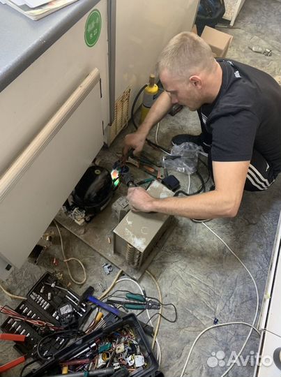 Ремонт холодильников