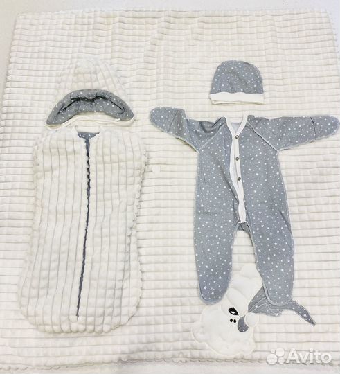 Детский комплект на выписку