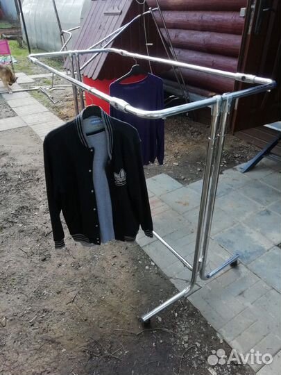 Вешалки стойки