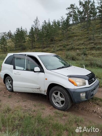 Toyota RAV4 1.8 AT, 2000, 219 000 км