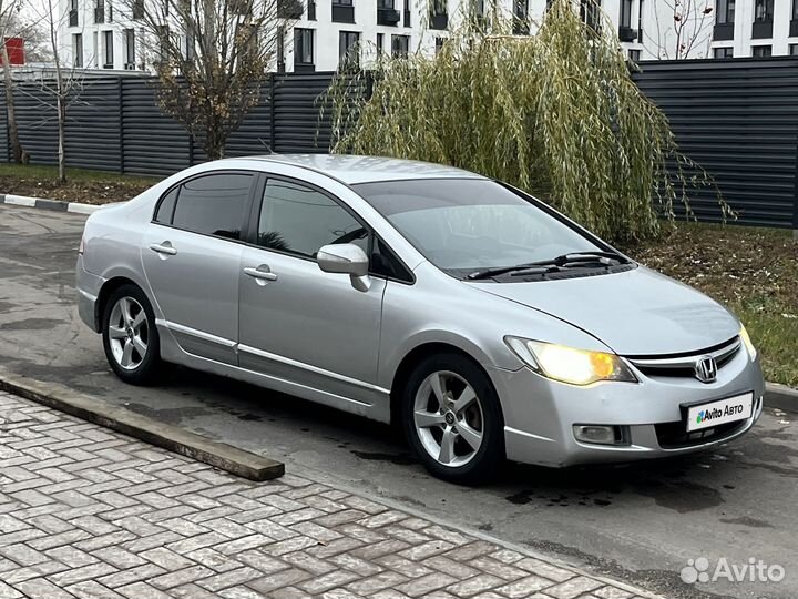 Honda Civic 1.3 CVT, 2008, 325 000 км