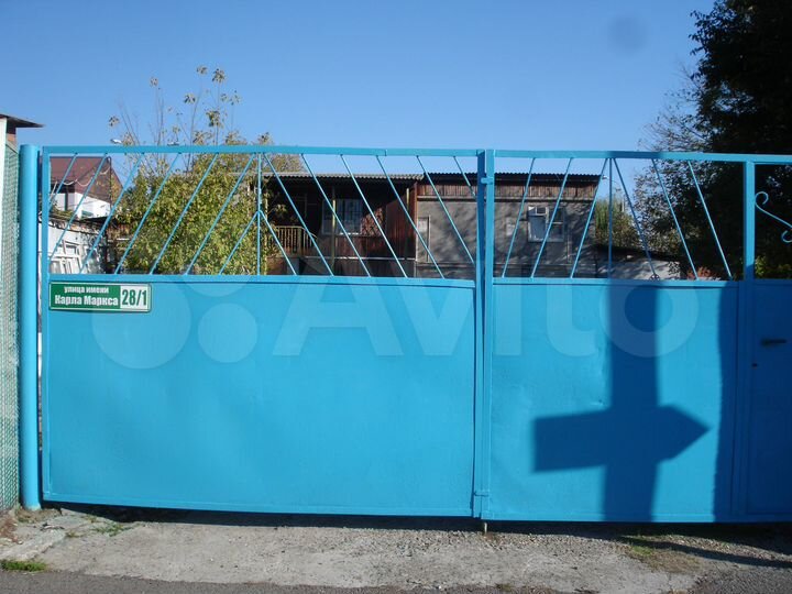 Офисно-складские помещения,334 м² на участке 10сот