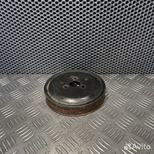 Шкив насоса гидроусилителя Audi A4