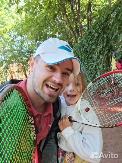 Тренер по большому теннису