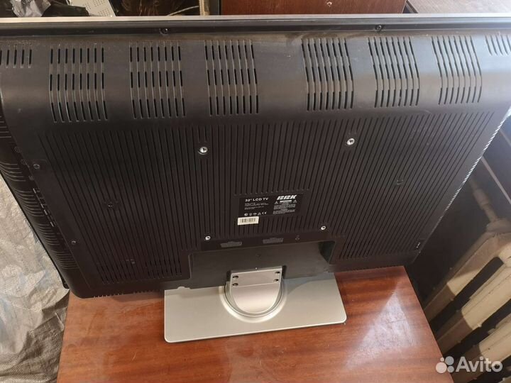 Два телевизора BBK LT3214S и philips 32PF4311S/10