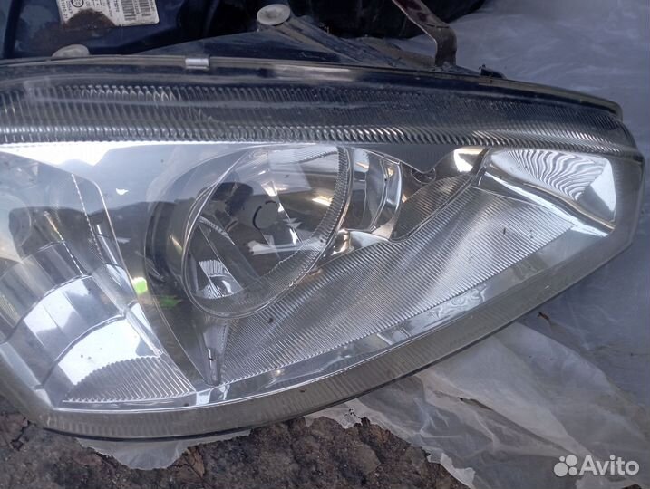 Фары на LADA kalina 1