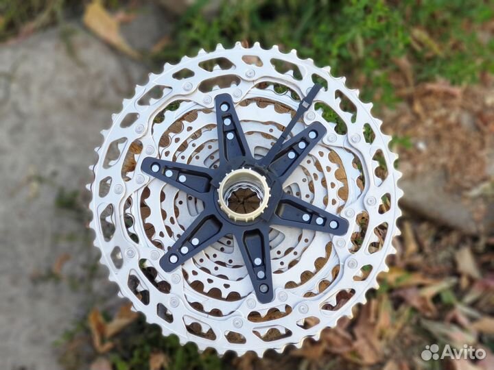 Кассета 11 скоростей Shimano M5100 11-51T