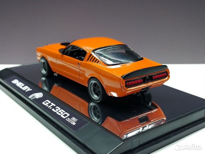 1:43 Ford Mustang Shelby GT350 