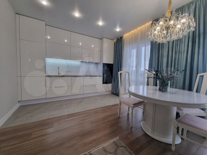 2-к. квартира, 56 м², 18/19 эт.