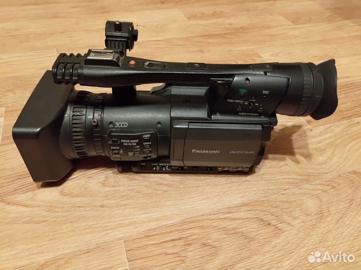 Видео камера Panasonic 3CCD