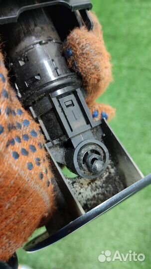 Форсунка омывателя фары левой Lexus RX400H 2007