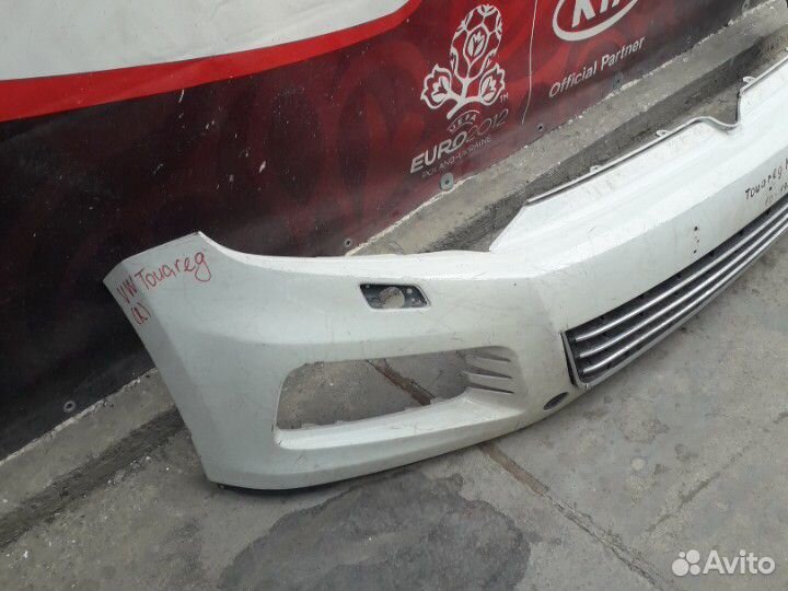 Бампер передний 10-14г Volkswagen Touareg NF