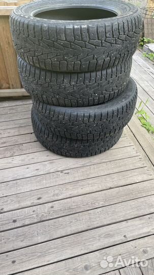 Nokian Tyres Hakkapeliitta 7 SUV 2.25/60 R18