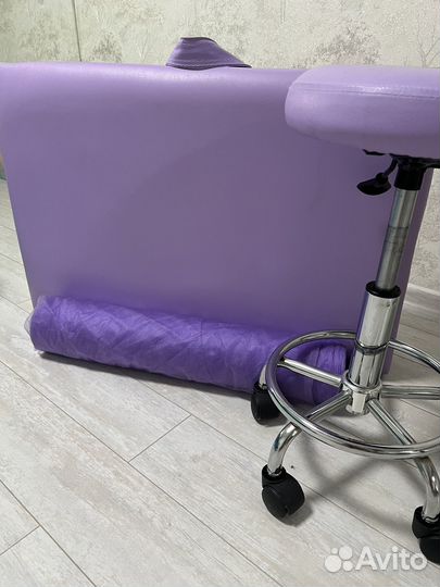 Стул и кушетка косметологические