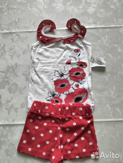 Платье для девочки новое 98 см