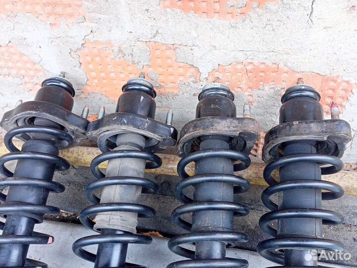 Амортизатор задний Mitsubishi Lancer 10