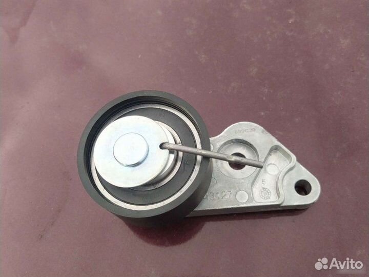 Ролик натяжитель грм Ford