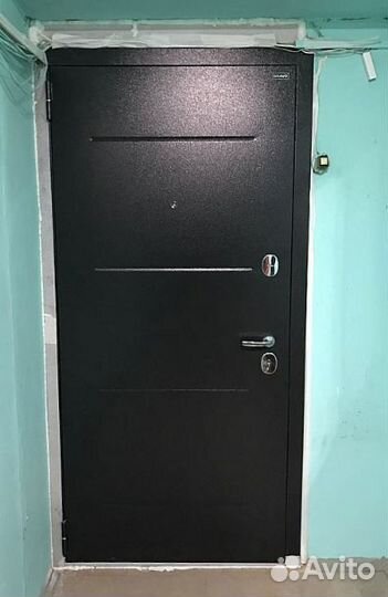 Дверь входная металлическая